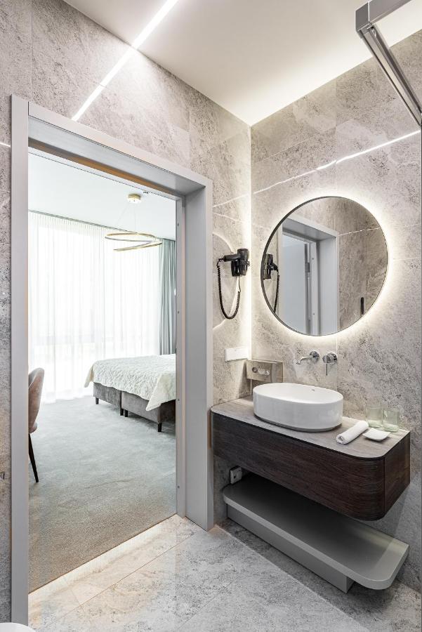 Oginski Hotel Plunge Εξωτερικό φωτογραφία
